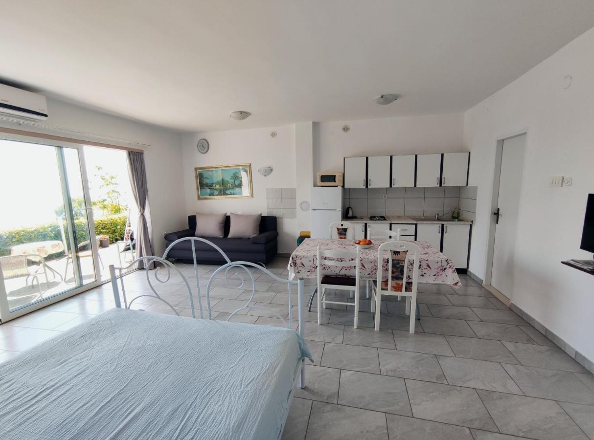 Veprinac Apartmani Irena מראה חיצוני תמונה